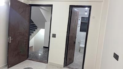 Living Room Image of 580 Sq.ft 1 BHK Builder Floor for rent in Chhattarpur New Delhi for Rs. 16100