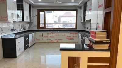 Kitchen Image of 4500 Sq.ft 4 BHK Builder Floor for sale in Sector 21C Faridabad for Rs. 41000001
