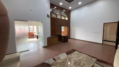 Living Room Image of 3372 Sq.ft 6 BHK Penthouse for rent in Orchid Golden Orchid, Lavelle Road Bengaluru for Rs. 190000