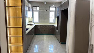 Kitchen Image of 2250 Sq.ft 3 BHK Builder Floor for sale in Sector 31 Faridabad for Rs. 29000000