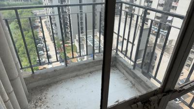 Balcony Image of 720 Sq.ft 2 BHK Apartment / Flat for sale in Signature Global Solera 2, Sector 107 Gurgaon for Rs. 5500000