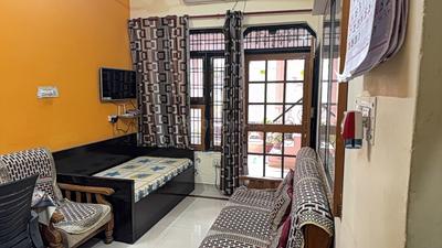 Bedroom Image of 650 Sq.ft 6 BHK Independent House for sale in Indira Nagar Lucknow for Rs. 9000000