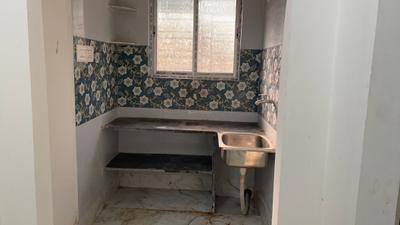 Kitchen Image of 425 Sq.ft 1 BHK Independent House for rent in Keshtopur Kolkata for Rs. 7300