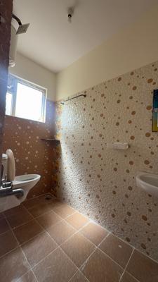 Bathroom Image of 850 Sq.ft 1 BHK Apartment / Flat for rent in C V Raman Nagar Bengaluru for Rs. 31000
