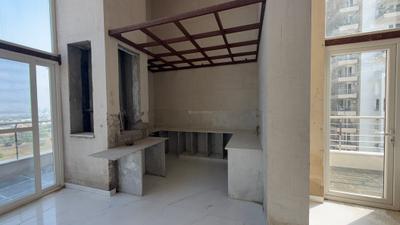 Kitchen Image of 4885 Sq.ft 5 BHK Penthouse for sale in Indiabulls Centrum Park, Sector 103 Gurgaon for Rs. 40000000