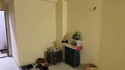 Living Room Image of 645 Sq.ft 3 BHK Apartment / Flat for sale in Amolik Heights, Sector 88 Faridabad for Rs. 7000000