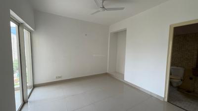 Bedroom Image of 925 Sq.ft 2 BHK Apartment / Flat for sale in Paras Tierea, Sector 137 Noida for Rs. 8000000