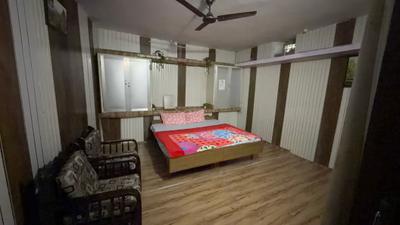 Bedroom Image of 500 Sq.ft 1.5 BHK Builder Floor for rent in Bir Kangra for Rs. 13000