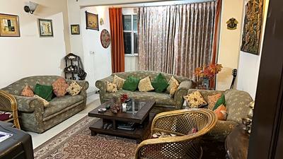 Living Room Image of 2350 Sq.ft 3 BHK Apartment / Flat for sale in CGHS Park Royal Apartment, Sector 56 Gurgaon for Rs. 29500000