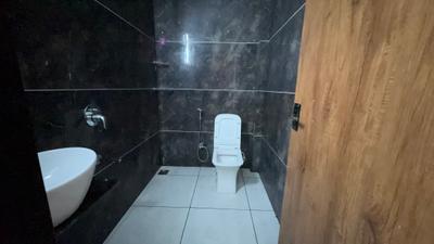 Bathroom Image of 260 Sq.ft 1 RK Independent House for rent in Scheme No 94C Indore for Rs. 13000