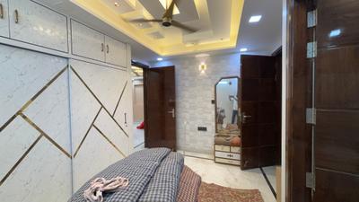 Bedroom Image of 1230 Sq.ft 3 BHK Apartment / Flat for sale in Sector 5 Rohini New Delhi for Rs. 13000000