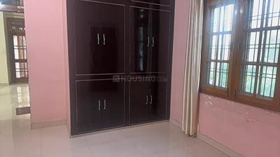 Bedroom Image of 1250 Sq.ft 2 BHK Builder Floor for rent in Shivaji Puram Lucknow for Rs. 16000
