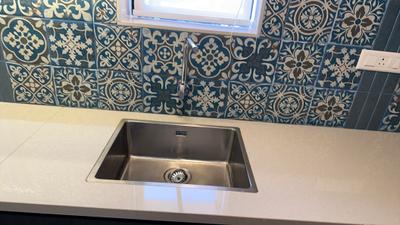 Kitchen Image of 556 Sq.ft 1 BHK Apartment / Flat for rent in Eroor Kochi for Rs. 30000