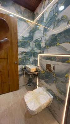 Bathroom Image of 400 Sq.ft 1 BHK Apartment / Flat for rent in Earthshastra Nariman Point, Mahalakshmi Nagar Indore for Rs. 21000