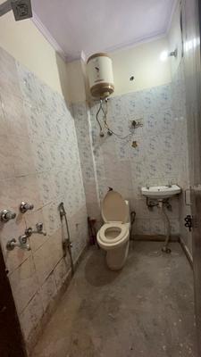 Image of 800 Sq.ft 2 BHK Independent House for rent in Gautam Nagar, New Delhi for Rs. 35000