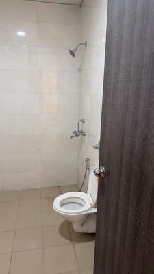 Bathroom Image of 808 Sq.ft 1 BHK Studio for sale in Baani City Center, Sector 63 Gurgaon for Rs. 12000000