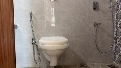Bathroom Image of 650 Sq.ft 1 BHK Apartment / Flat for rent in Marathon Nexzone Daffodil 1, Panvel Navi Mumbai for Rs. 17000