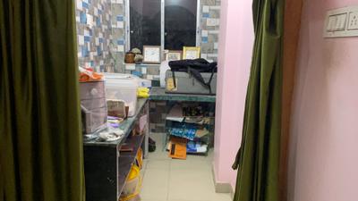 Kitchen Image of 926 Sq.ft 2 BHK Apartment / Flat for sale in Keshtopur Kolkata for Rs. 3704000