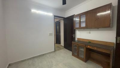 Bedroom Image of 1200 Sq.ft 3 BHK Builder Floor for sale in Mahavir Enclave New Delhi for Rs. 9000000