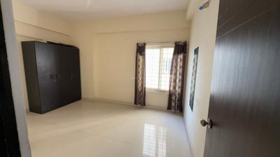 Bedroom Image of 1800 Sq.ft 3 BHK Apartment / Flat for rent in Shilpa Hills Hyderabad for Rs. 50000