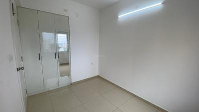 Bedroom Image of 776 Sq.ft 2 BHK Apartment / Flat for rent in Urbanrise Revolution One, Padur Chennai for Rs. 25000