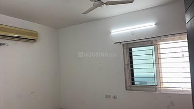 Bedroom Image of 1300 Sq.ft 2 BHK Apartment / Flat for rent in Hitech City Hyderabad for Rs. 35000