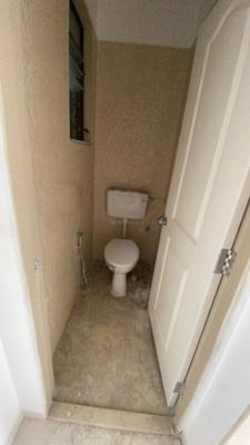 Bathroom Image of 430 Sq.ft 1 BHK Apartment / Flat for rent in Arihant 5 Anaika, Taloja Navi Mumbai for Rs. 8000