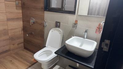 Bathroom Image of 650 Sq.ft 1 BHK Apartment / Flat for rent in Paranjape Blueridge The Groves, Hinjawadi Pune for Rs. 28999
