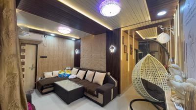 Living Room Image of 900 Sq.ft 2 BHK Apartment / Flat for sale in Indira Nagar Lucknow for Rs. 7000000