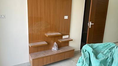 Bedroom Image of 1000 Sq.ft 1 BHK Builder Floor for rent in Sector 46 Gurgaon for Rs. 37000