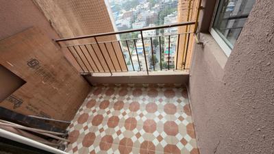 Image of 1135 Sq.ft 2 BHK Apartment / Flat for sale in Land Craft Golflinks Apartments, Pandav Nagar, Ghaziabad for Rs. 9100000