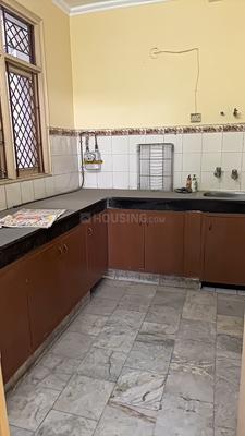 Kitchen Image of 1700 Sq.ft 3 BHK Apartment / Flat for rent in Vasundhara Ghaziabad for Rs. 26000