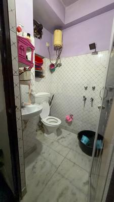 Bathroom Image of 400 Sq.ft 1 RK Apartment / Flat for sale in Baghbazar Kolkata for Rs. 2200000