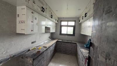 Kitchen Image of 1900 Sq.ft 3 BHK Builder Floor for rent in BPTP Amstoria , Sector 102 Gurgaon for Rs. 50000