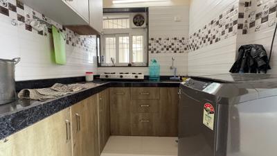 Kitchen Image of 645 Sq.ft 1 BHK Apartment / Flat for sale in M Baria Bldg No 1 M Baria Everest, Virar West Virar for Rs. 4750000
