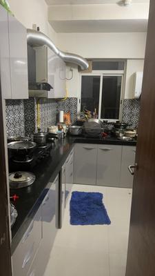 Kitchen Image of 735 Sq.ft 2 BHK Apartment / Flat for rent in Lodha Amara, Kolshet Thane for Rs. 60000
