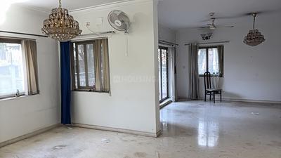 Living Room Image of 2200 Sq.ft 3 BHK Apartment / Flat for sale in Bearys Lakeside Habitat, Sanjeevini Nagar Bengaluru for Rs. 24000000