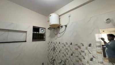 Bathroom Image of 712 Sq.ft 1 BHK Apartment / Flat for rent in Kadugodi Bengaluru for Rs. 22000