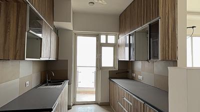 Kitchen Image of 2318 Sq.ft 3 BHK Apartment / Flat for rent in Assotech Celeste Towers, Sector 44 Noida for Rs. 55000