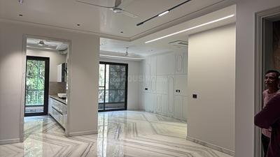 Living Room Image of 2200 Sq.ft 3 BHK Builder Floor for rent in South City Luxury Floors, Sector 50 Gurgaon for Rs. 85000