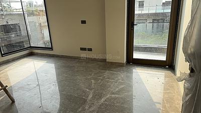 Bedroom Image of 2450 Sq.ft 3 BHK Builder Floor for sale in Defence Colony New Delhi for Rs. 130000000