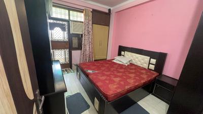Bedroom Image of 1250 Sq.ft 3 BHK Builder Floor for sale in Palam New Delhi for Rs. 12900000