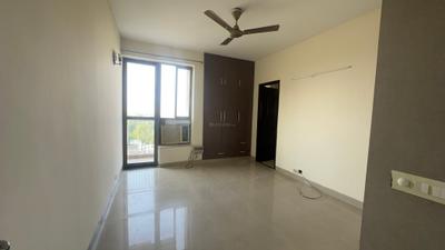Bedroom Image of 1190 Sq.ft 3 BHK Apartment / Flat for sale in Unitech Uniworld Gardens 2, Sector 47 Gurgaon for Rs. 20000000