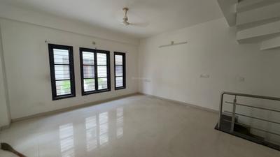 Living Room Image of 3000 Sq.ft 4 BHK Villa for sale in Science City Ahmedabad for Rs. 26000000