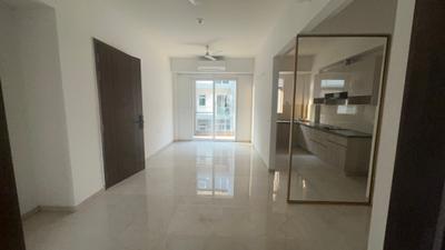 Living Room Image of 955 Sq.ft 2.5 BHK Apartment / Flat for sale in Smartworld Orchard, Sector 61 Gurgaon for Rs. 16000000