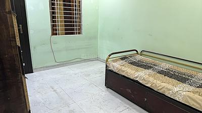 Bedroom Image of 1000 Sq.ft 2 BHK Builder Floor for rent in Mahalakshmi Nagar Indore for Rs. 21000