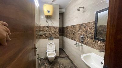 Image of 900 Sq.ft 2 BHK Builder Floor for rent in Subhash Nagar, New Delhi for Rs. 39500
