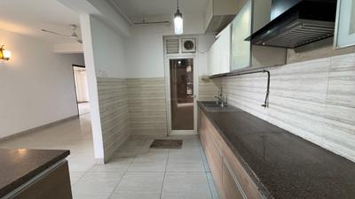 Kitchen Image of 1827 Sq.ft 3 BHK Apartment / Flat for rent in ABA Cleo County, Sector 121 Noida for Rs. 66000