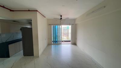 Living Room Image of 700 Sq.ft 1.5 BHK Apartment / Flat for rent in Deraiya Iconico, Kurla East Mumbai for Rs. 50000