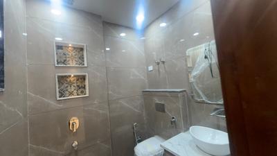 Image of 762 Sq.ft 2 BHK Builder Floor for sale in Vikaspuri, New Delhi for Rs. 12500000